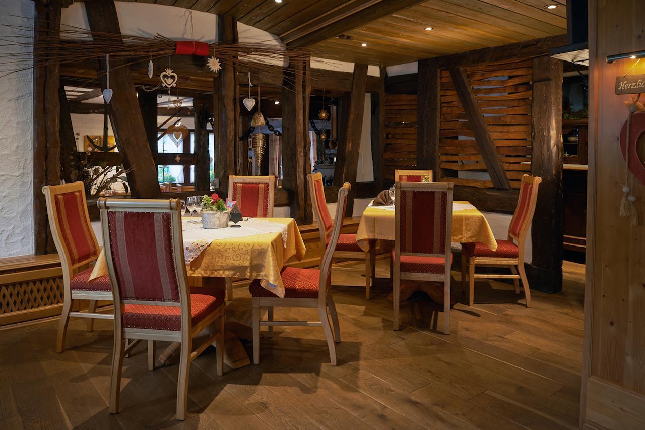 Hotel & Restaurant Zum Karpfen Obernburg am Main Luaran gambar
